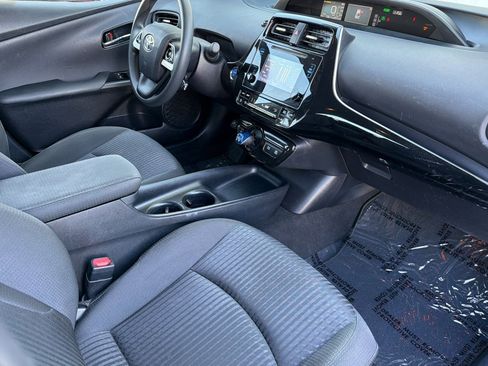 Certified 2016 Toyota Prius Two image 15