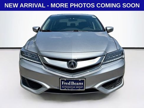 Used 2018 Acura ILX FWD image 2