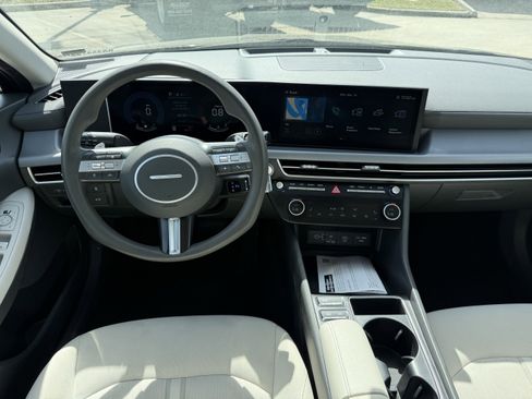 Used 2024 Hyundai Sonata SEL image 14