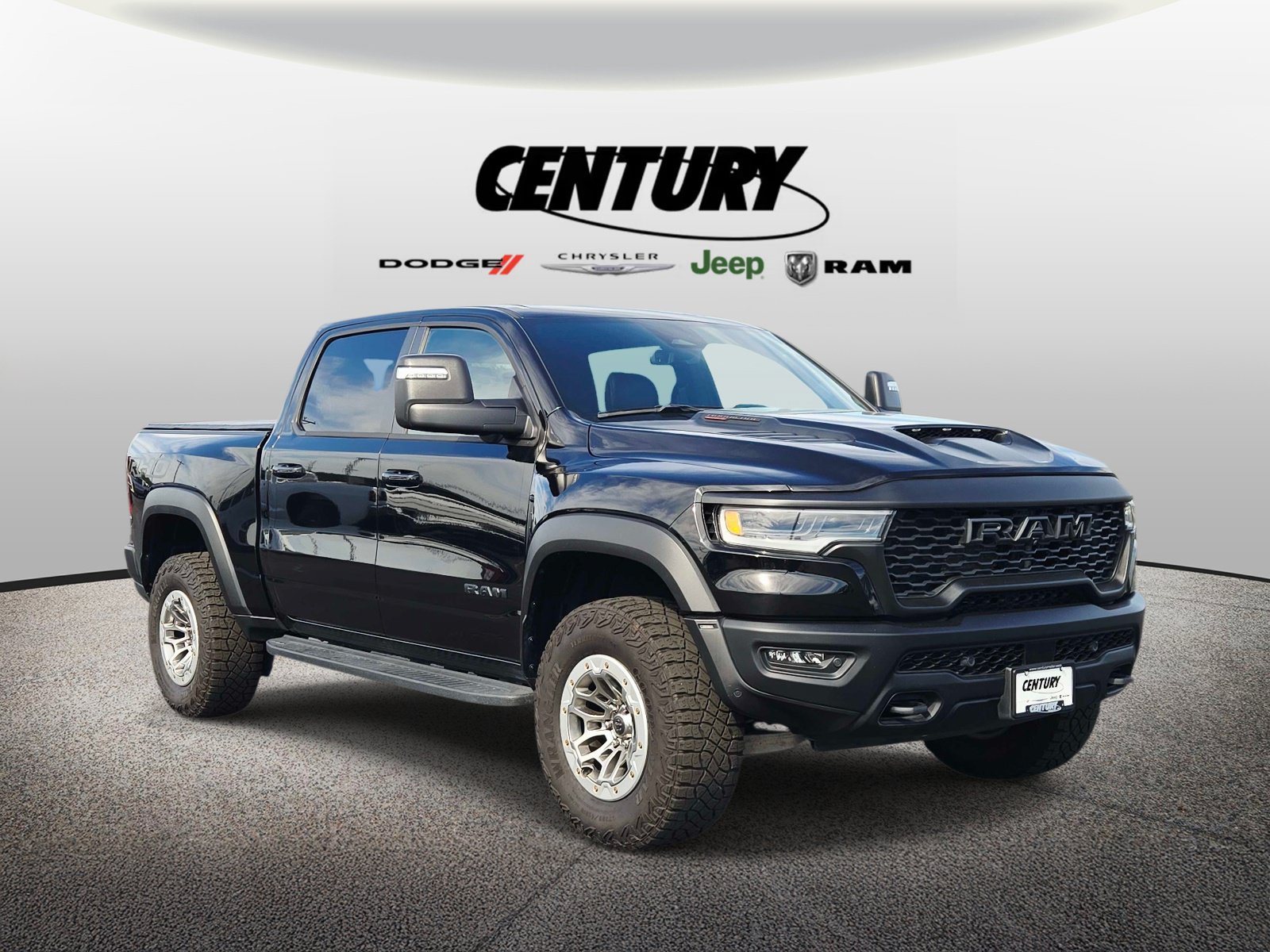 Used 2025 RAM 1500 RHO w/ RHO Level 1 Equipment Group AWD/4WD image 1