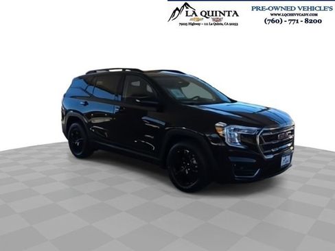 Used 2023 GMC Terrain AT4 image 2