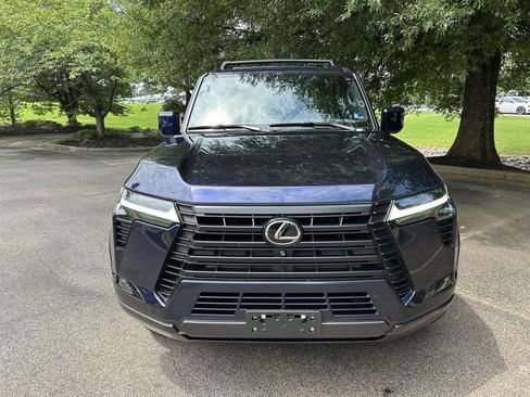Used 2024 Lexus GX 550 w/ Accessory Package (Z1) AWD/4WD image 6
