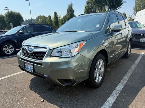 Used 2015 Subaru Forester 2.5i Premium AWD/4WD image 1