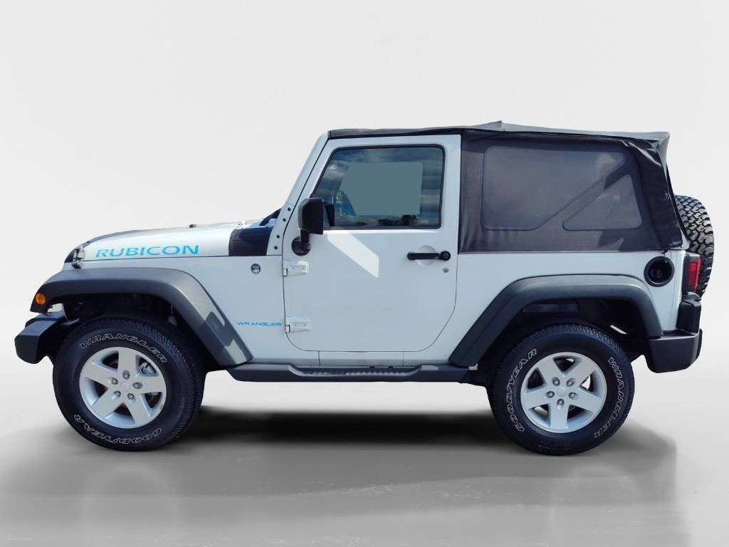 Used 2009 Jeep Wrangler Rubicon w/ PWR Convenience Group AWD/4WD image 2