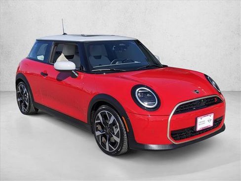 Certified 2025 MINI Cooper S image 3