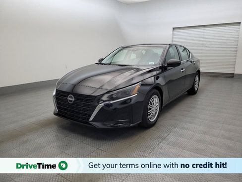 Used 2024 Nissan Altima 2.5 S FWD image 1