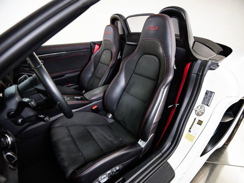 Certified 2024 Porsche 718 Boxster GTS image 5