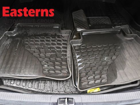 Used 2023 Toyota Camry LE image 9