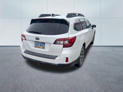 Used 2016 Subaru Outback 2.5i Limited image 8