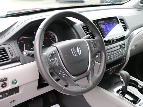 Used 2019 Honda Ridgeline RTL-T image 14
