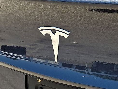 Used 2023 Tesla Model 3 Standard Range RWD image 33