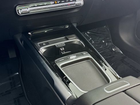 New 2026 Mercedes-Benz GLB 250 image 5