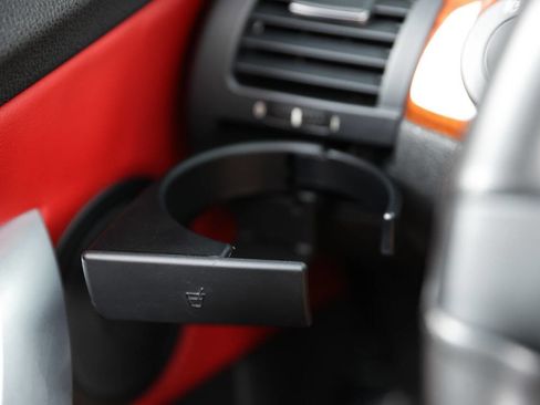 Used 2007 BMW M Roadster image 87