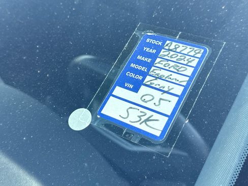 Used 2024 Ford Explorer XLT w/ Equipment Group 202A RWD image 25