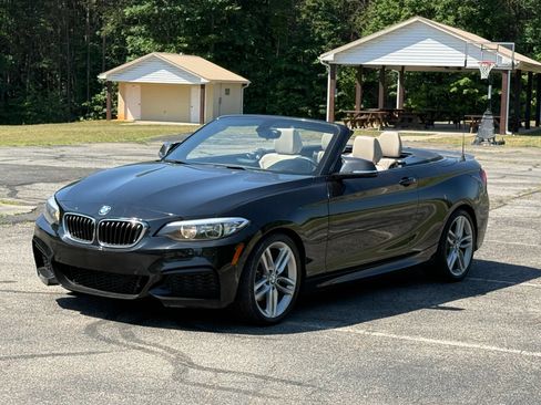 Used 2016 BMW 228i Convertible RWD image 6