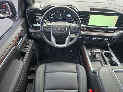 Used 2022 GMC Sierra 1500 SLT w/ SLT Premium Plus Package image 32