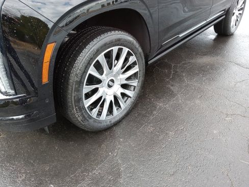 Certified 2026 Cadillac Escalade Sport w/ Touring Package AWD/4WD image 7