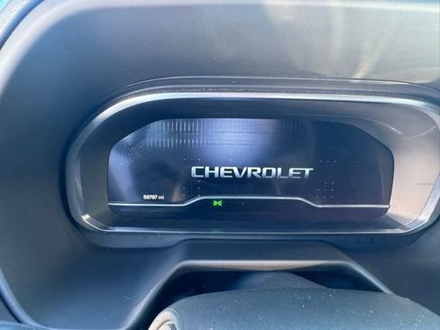 Certified 2023 Chevrolet Suburban Premier image 38