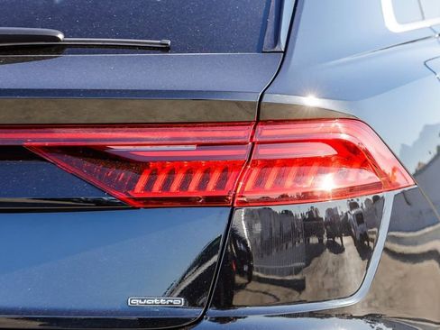 Used 2023 Audi Q8 Premium Plus w/ Premium Plus Package AWD/4WD image 10