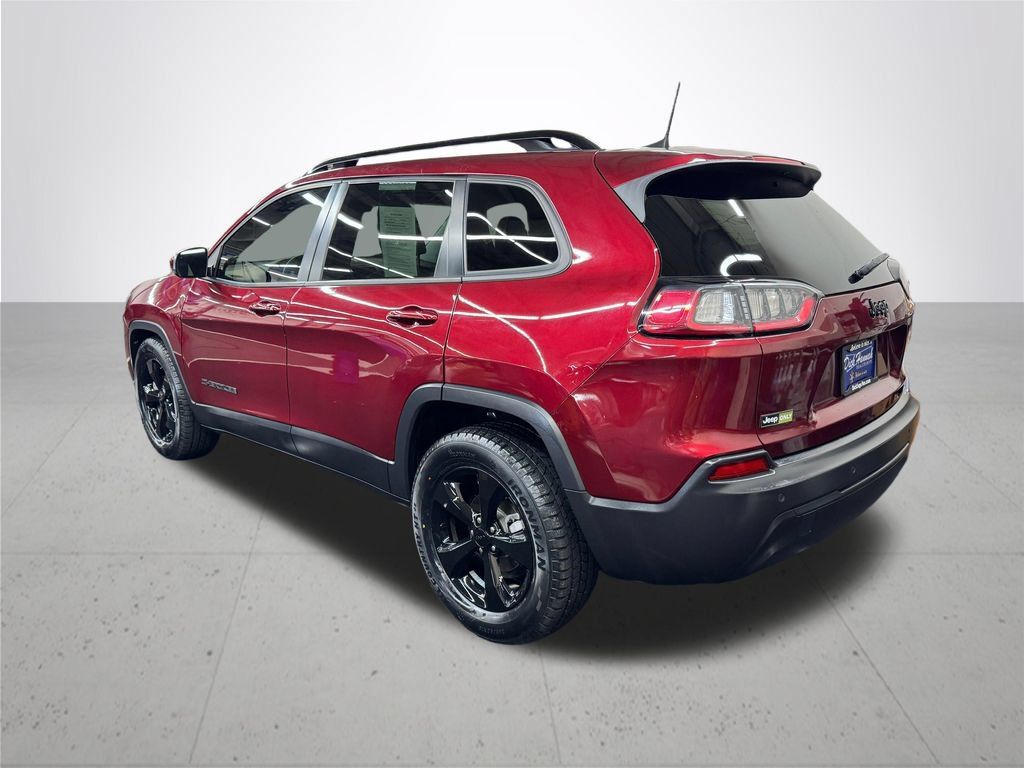 Used 2021 Jeep Cherokee Latitude Plus FWD image 4