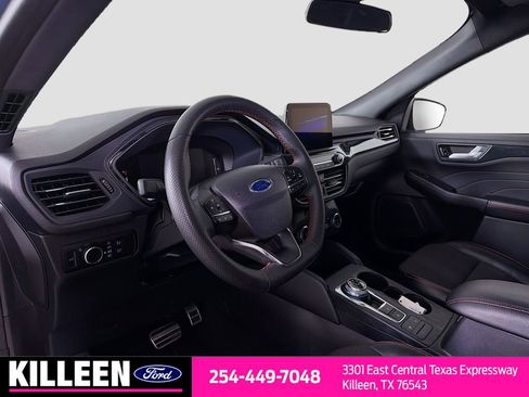 Used 2023 Ford Escape ST-Line image 10