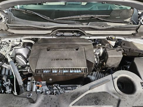 Used 2025 Honda Pilot Elite image 19