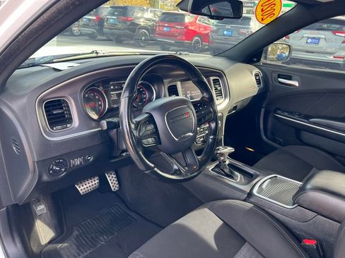 Used 2020 Dodge Charger Scat Pack image 17