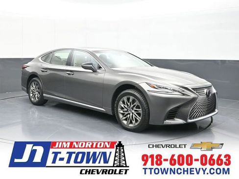 Used 2018 Lexus LS 500 image 1