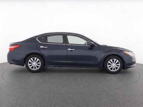 Used 2017 Nissan Altima 2.5 S w/ Power Driver Seat Package FWD image 8