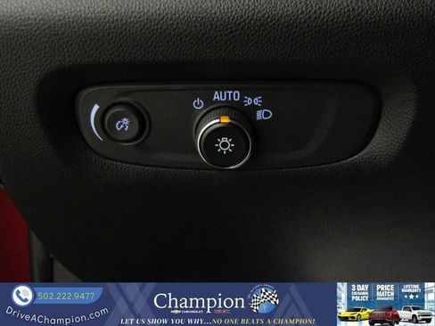 Used 2023 Chevrolet Traverse Premier w/ Redline Edition FWD image 31