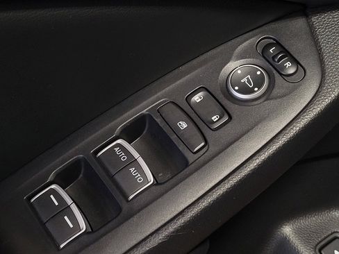 Used 2018 Honda Accord LX image 27