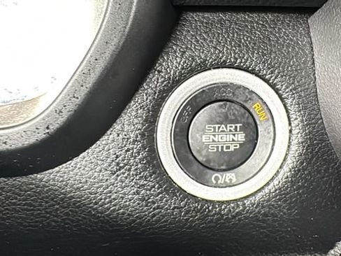 Used 2022 RAM 1500 Laramie w/ Sport Appearance Package AWD/4WD image 22