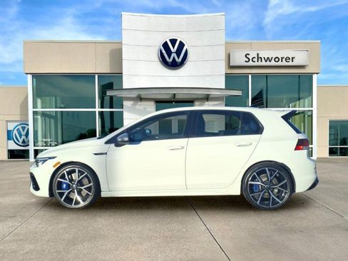 Certified 2022 Volkswagen Golf R image 1