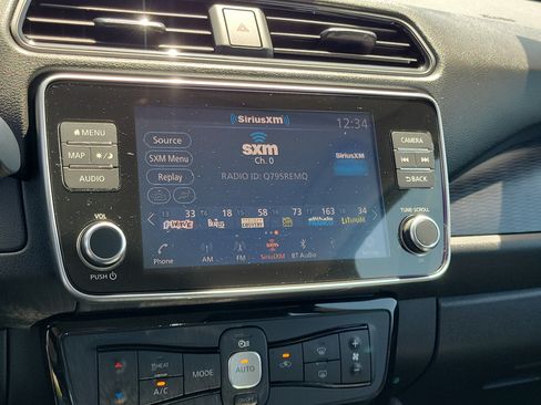 Certified 2024 Nissan Leaf SV Plus FWD image 26