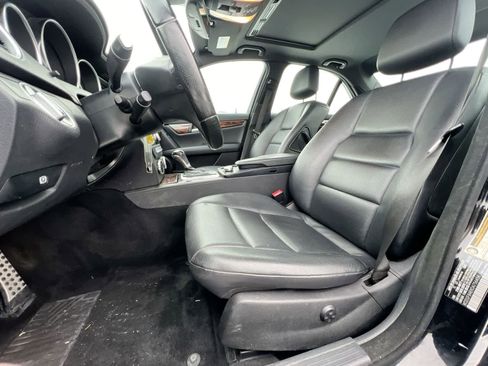 Used 2013 Mercedes-Benz C 300 C 300 Sport image 16