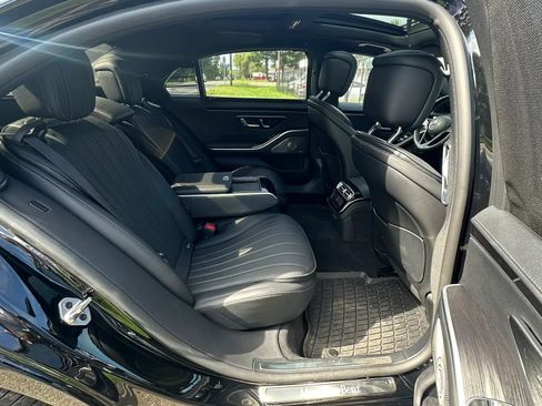 Used 2022 Mercedes-Benz S 580 4MATIC Sedan image 32
