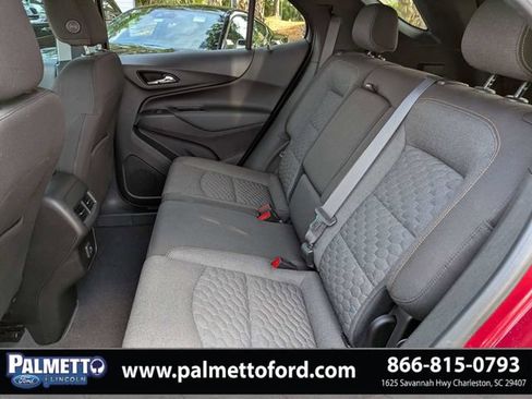 Used 2021 Chevrolet Equinox LT FWD image 15