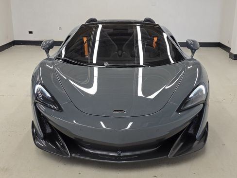 Used 2020 McLaren 600LT Spider image 2