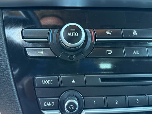 Used 2017 BMW X3 xDrive28i image 28