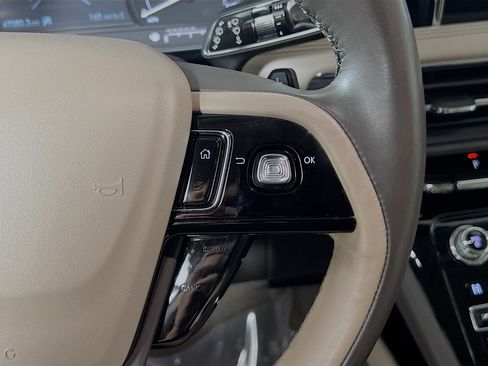 Used 2020 Lincoln Corsair FWD w/ Convenience Package image 20