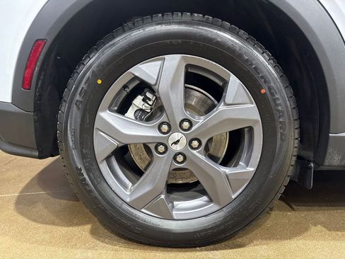 Used 2022 Ford Mustang Mach-E Select AWD/4WD image 38