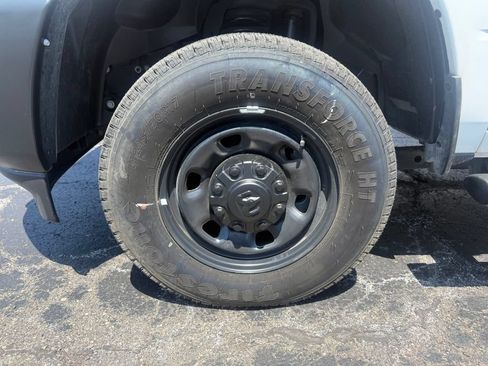 Used 2025 RAM 2500 Tradesman w/ Safety Group AWD/4WD image 13