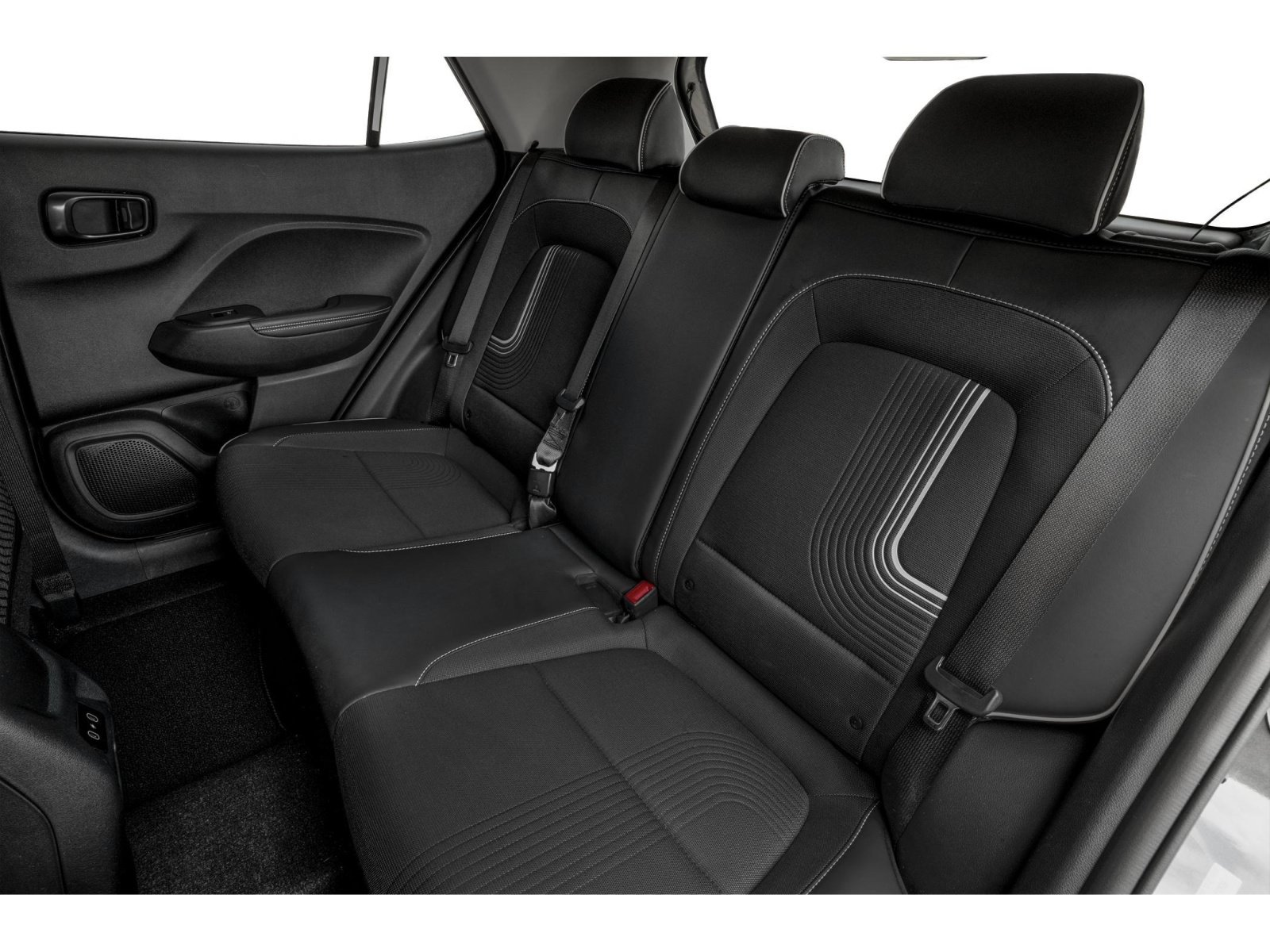 Used 2023 Hyundai Venue Limited FWD image 8
