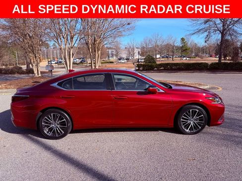 Certified 2024 Lexus ES 350 w/ Premium Package image 9