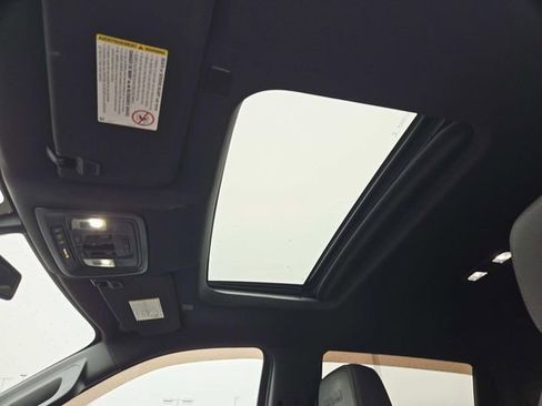 Used 2020 Chevrolet Silverado 2500 High Country w/ Z71 Off-Road Package image 6