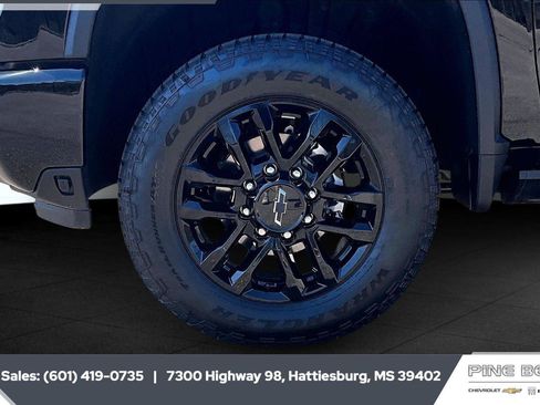 New 2026 Chevrolet Silverado 3500 High Country w/ Midnight Edition AWD/4WD image 8