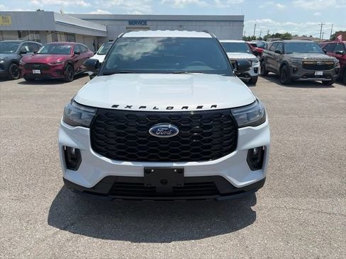 New 2026 Ford Explorer ST-Line w/ ST-Line Street Pack RWD image 9