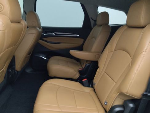 Used 2020 Buick Enclave Essence w/ Sound and Sites Package FWD image 18