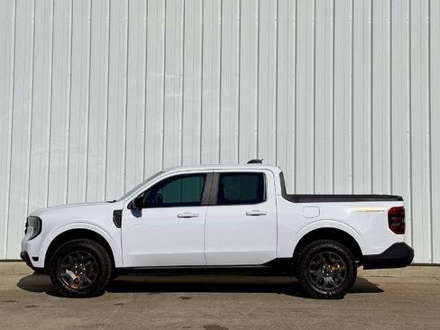 Certified 2025 Ford Maverick Tremor image 2