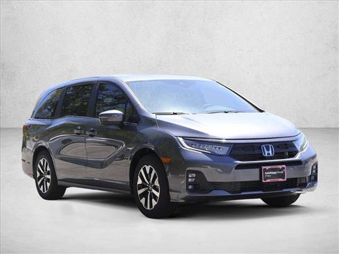New 2026 Honda Odyssey EX-L image 4
